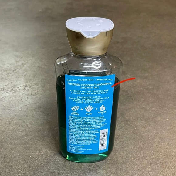 Bath & Body Works Frosted Coconut Snowball Shower Gel - Picture 3 of 5